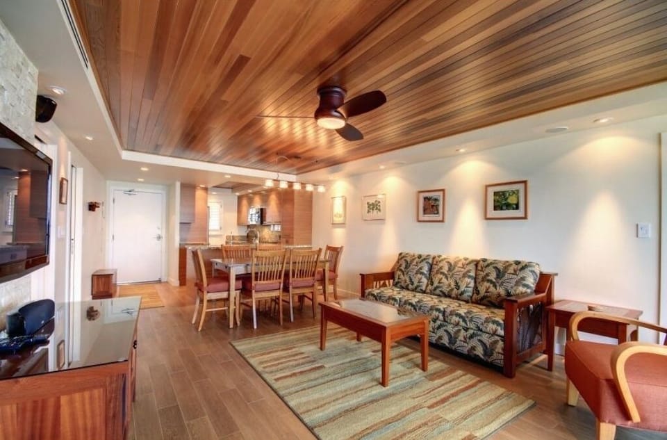 Condo, 3 Bedrooms | Living area | TV