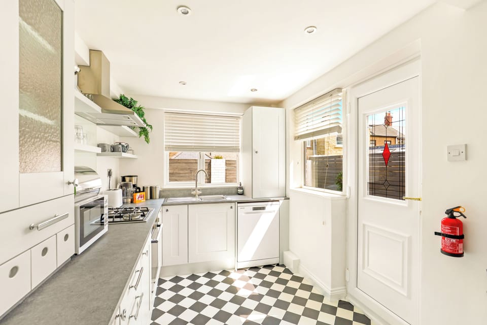 House | Private kitchen | Electric kettle