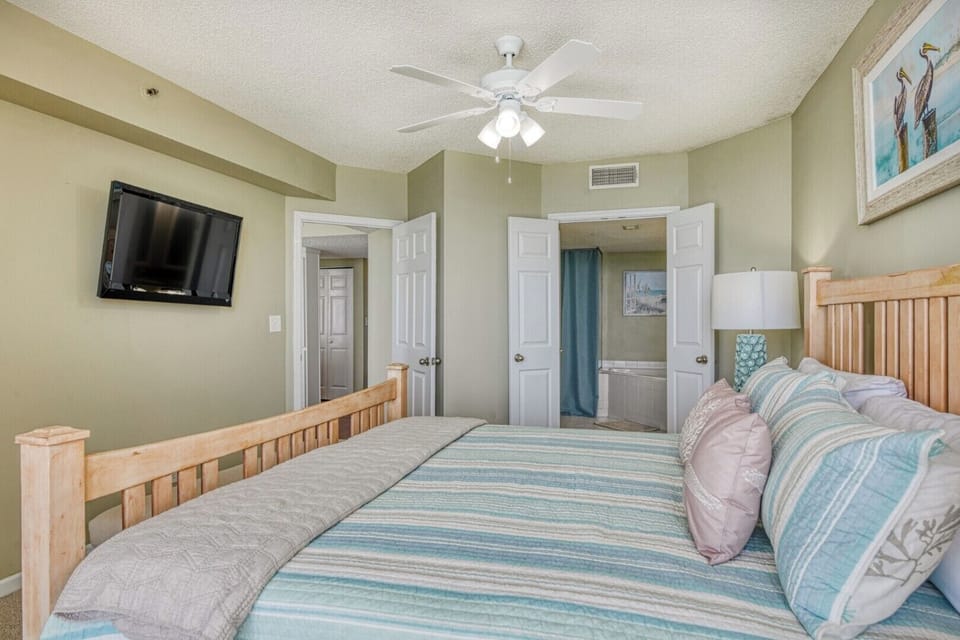 One Ocean Place 810