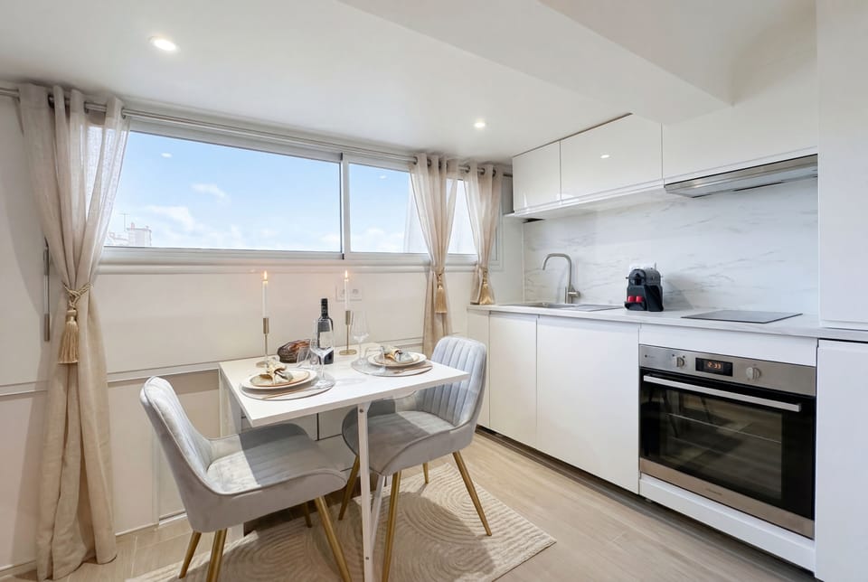 Superior Studio Suite, City View | Living area | 80-cm Smart TV with digital channels
