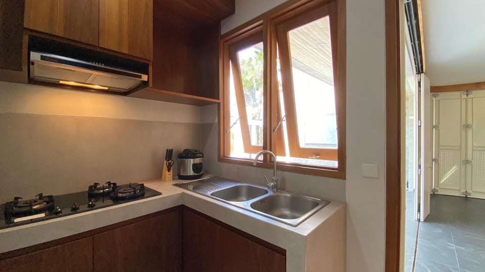 Luxury Villa, 4 Bedrooms, Private Pool | Private kitchen | Electric kettle