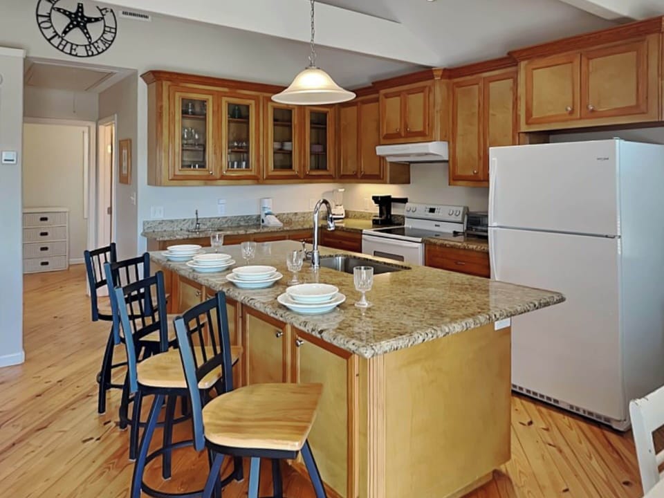 House (3 Bedrooms) | Property amenity