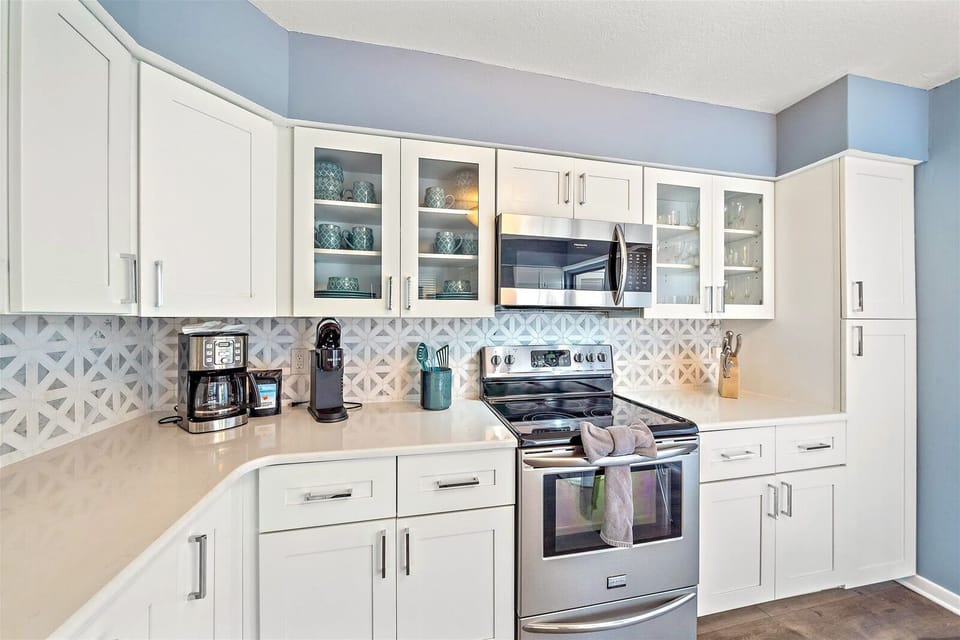 All the kitchen essentials you'll need for your stay at Siesta Key