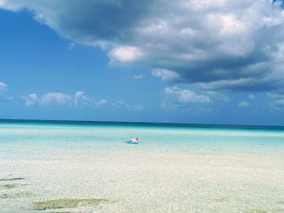 Stunning Rainbow Bay Beach; ideal for families and snorkeling; 4 min by car