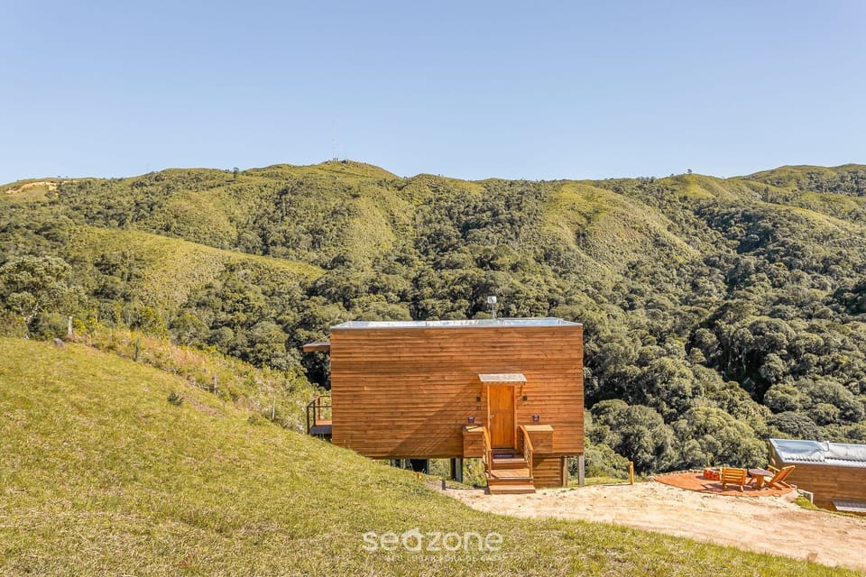 Basic Chalet | Exterior