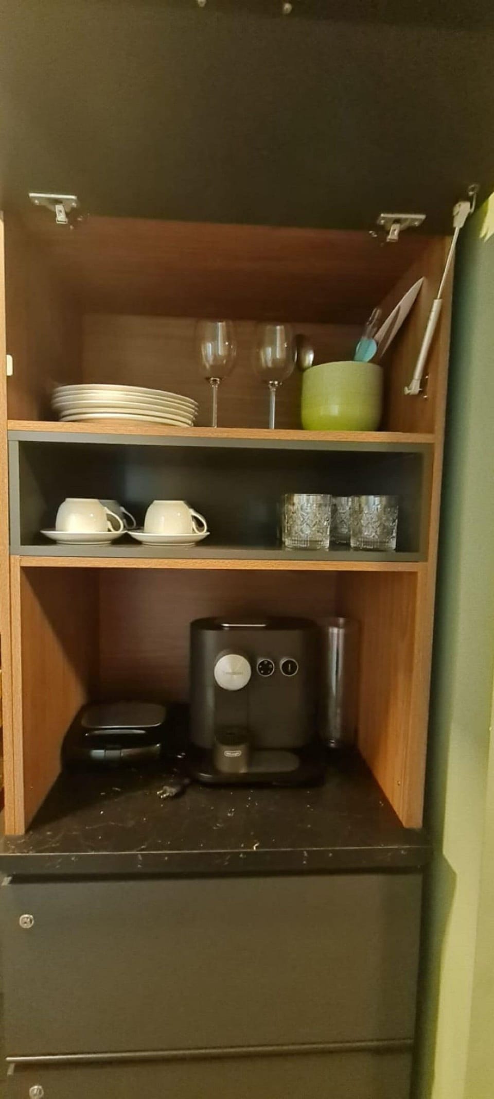 Basic Apartment | Miscellaneous