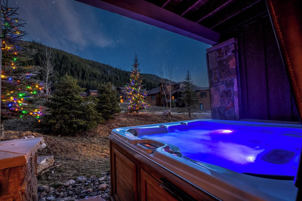 Watch the stars from your private hot tub