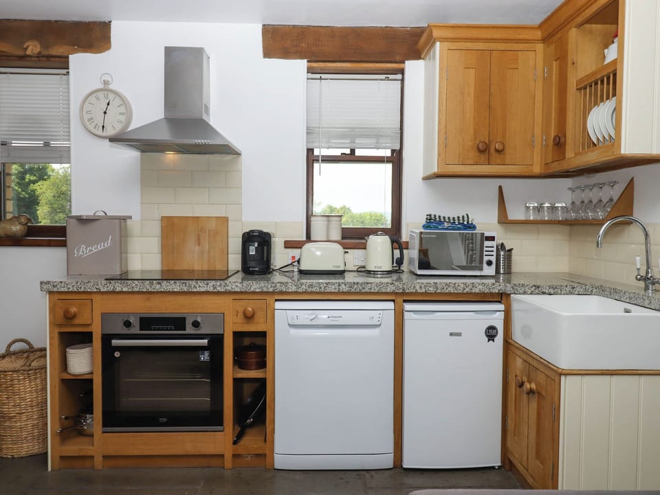 Fridge, microwave, dishwasher, toaster