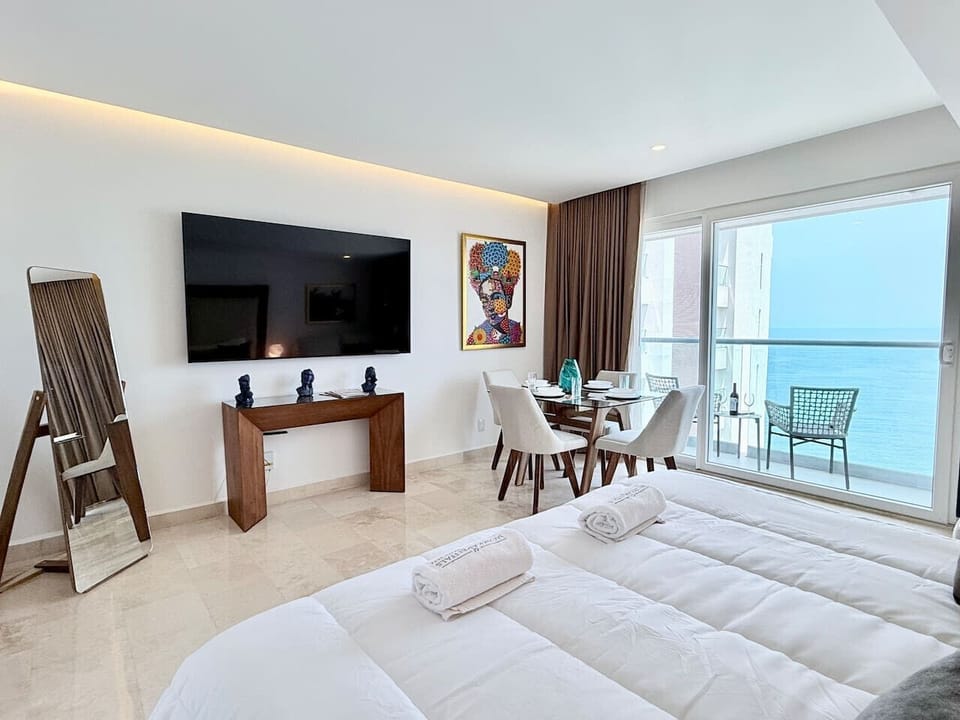 Tastefully decorated with handpainted paintings