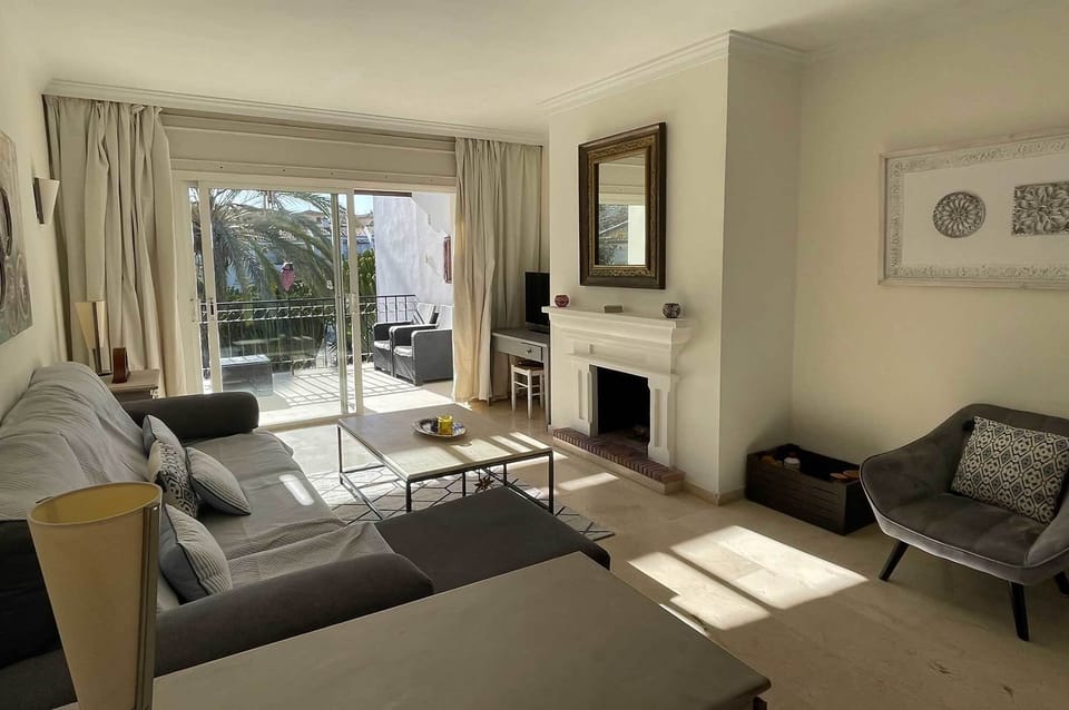 TV and multimedia,Living room