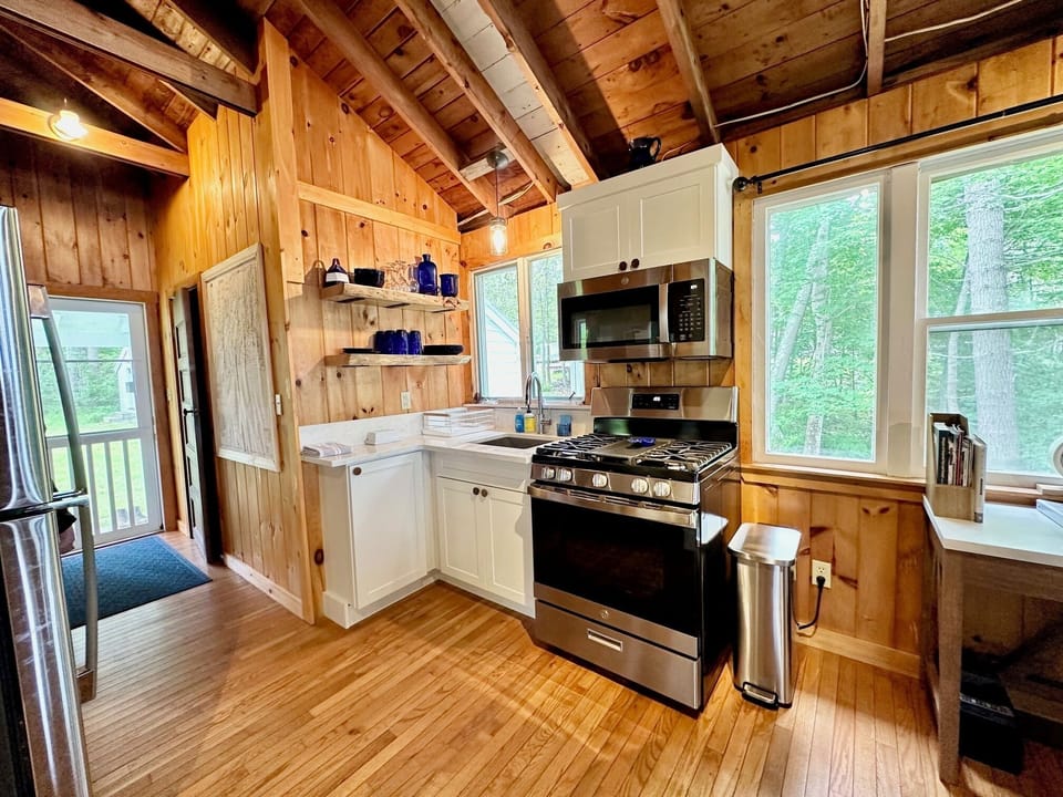 Kitchen Area-