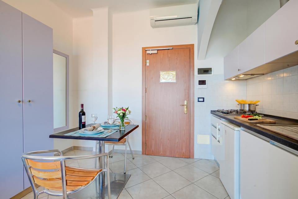 Kitchen and dining area