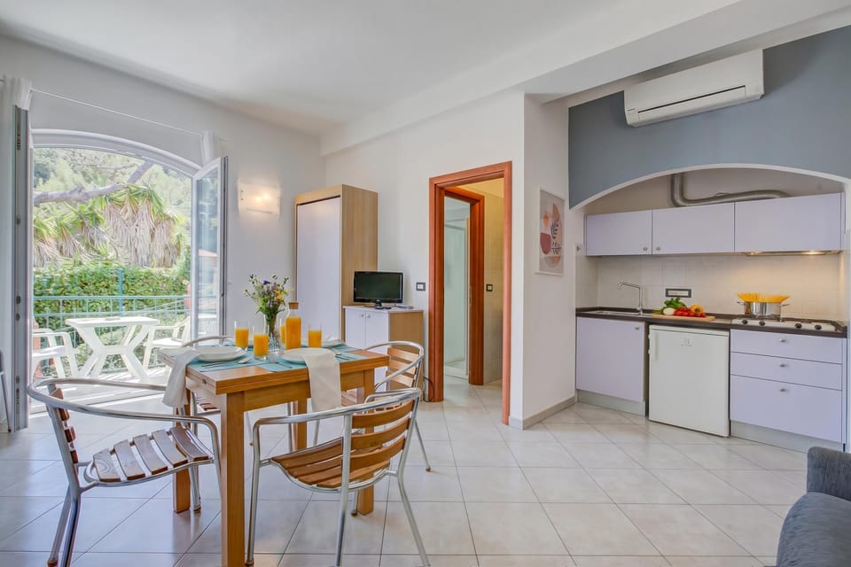 Kitchen and dining area
