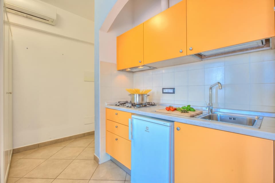 Kitchenette