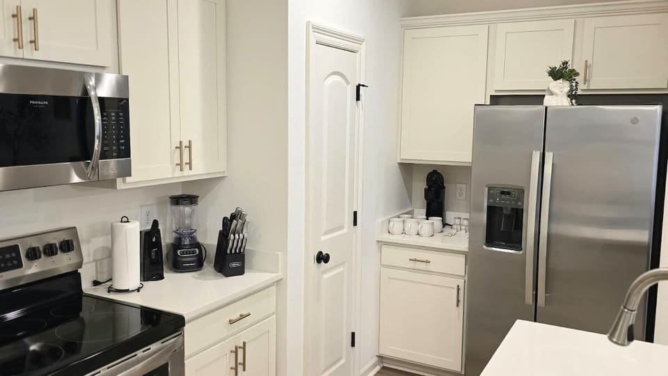 Modern Open Kitchen - Where Every Moment Feels Special