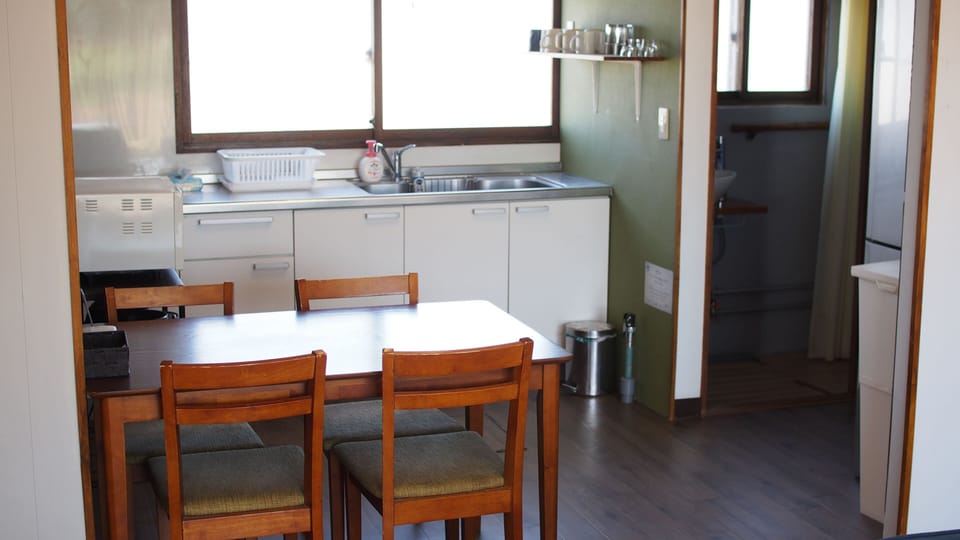 Villa, Garden View | Private kitchen | Electric kettle, toaster