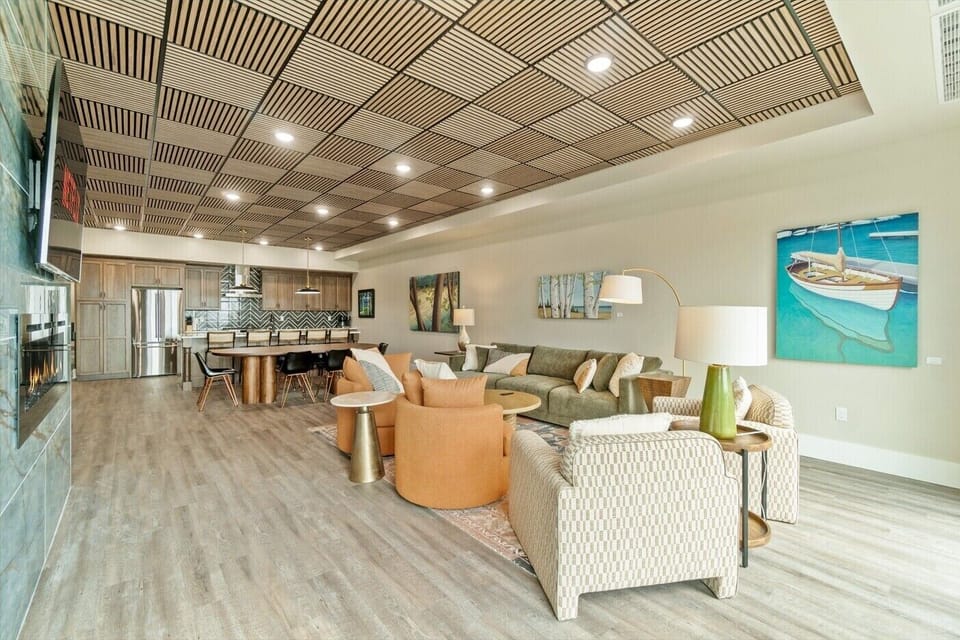 Spacious Layout with Room for Everyone to Relax Together