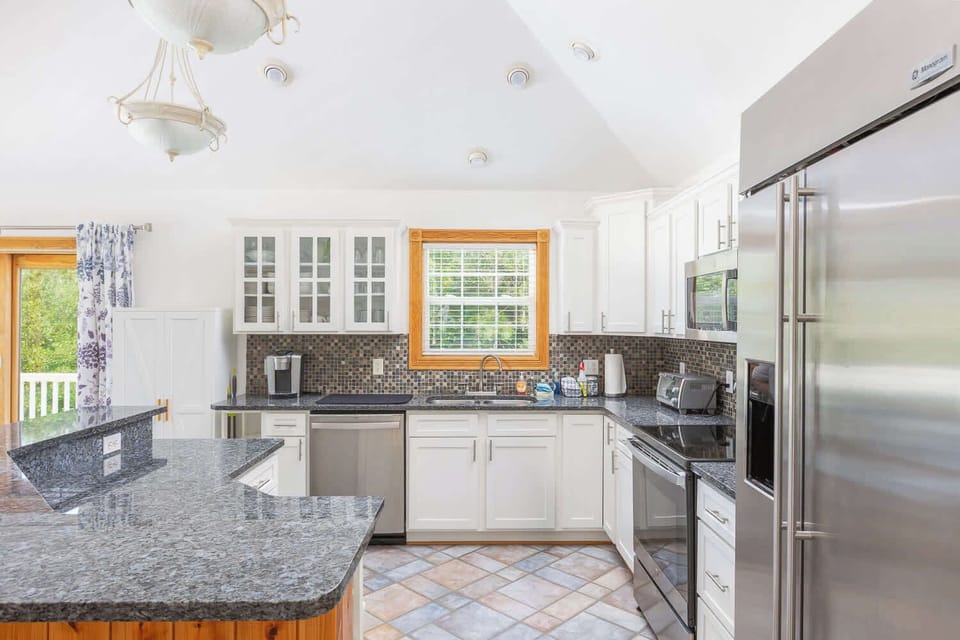Top Level: Modern, Fully Stocked Kitchen