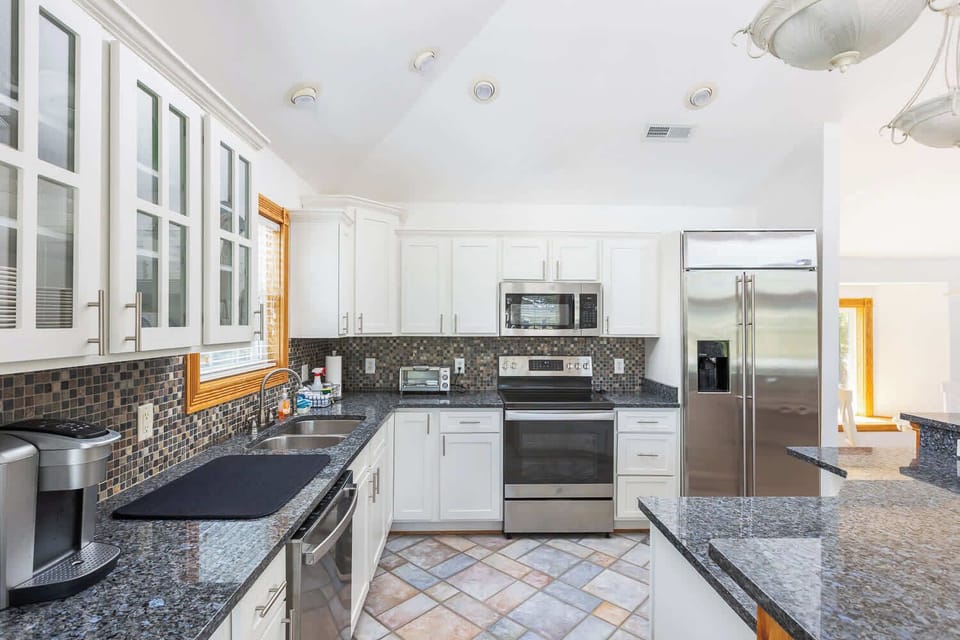 Top Level: Modern, Fully Stocked Kitchen