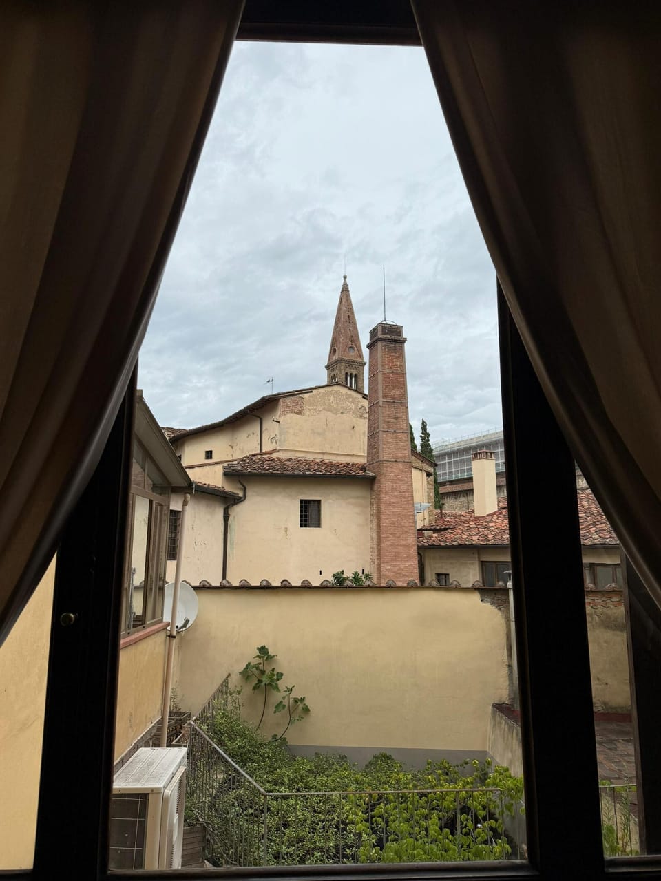 Classic Double or Twin Room | WiFi (free)