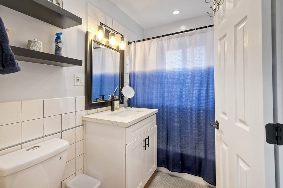 Bathroom with shower + tub combo