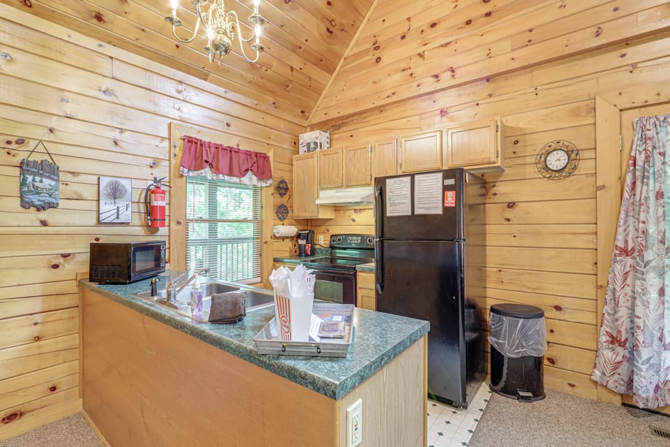 House (2 Bedrooms) | Interior