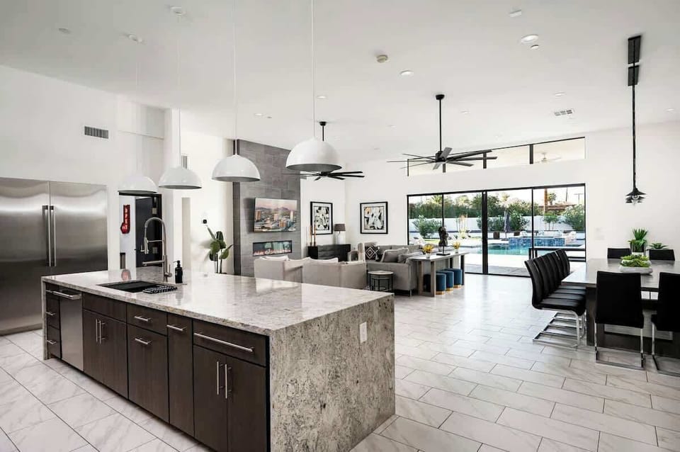 Luxurious Open Concept Living