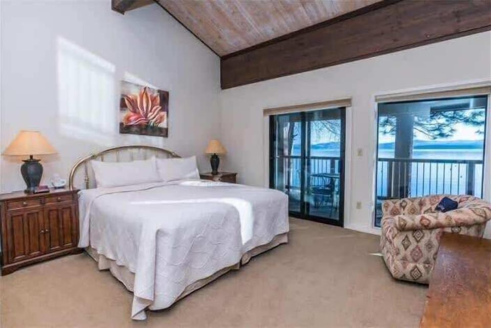 King Bedroom