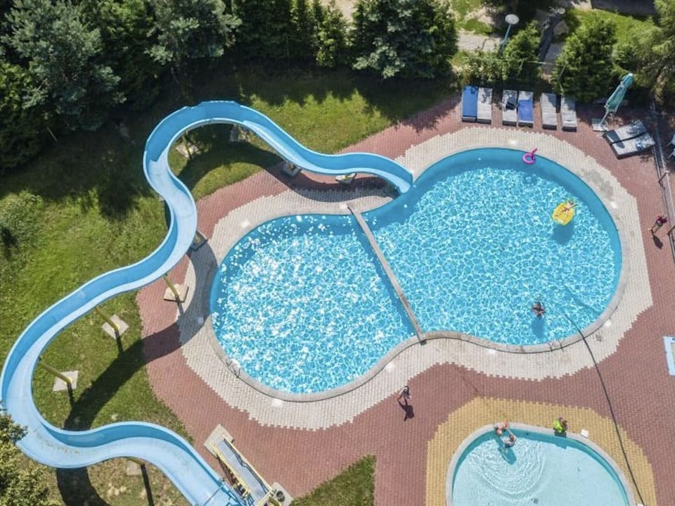 Swimming pool - Camping 2000 - Kampeerhut