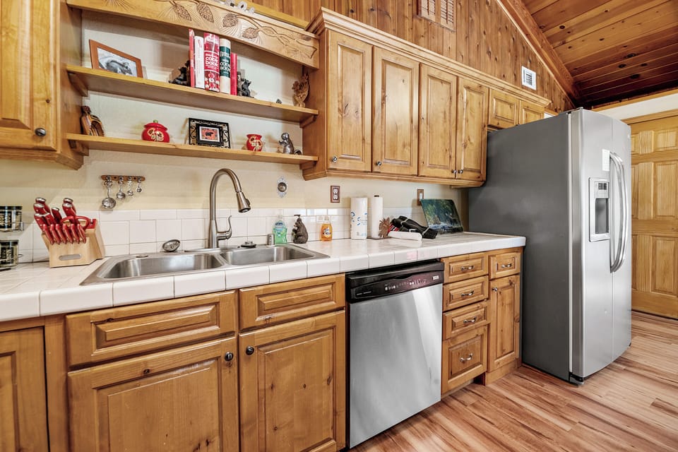 House, Patio, Mountain View | Private kitchen | Toaster
