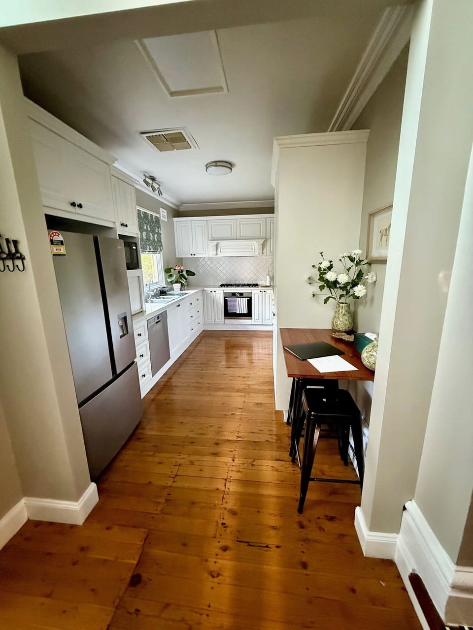 Luxury Suite, Courtyard View | Private kitchen