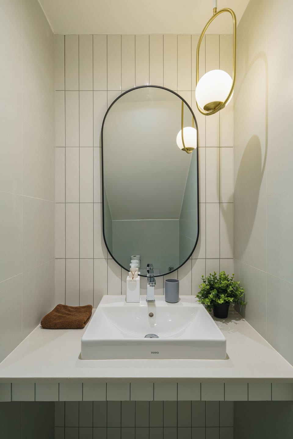 Toilet in living room area (1/F)