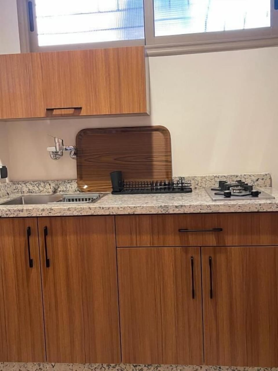 Deluxe Triple Room, Garden View | Private kitchen
