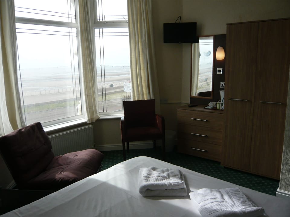 Suite, Ensuite, Sea View (2 Adults +3 Kids Under 15) | Iron/ironing board, free WiFi