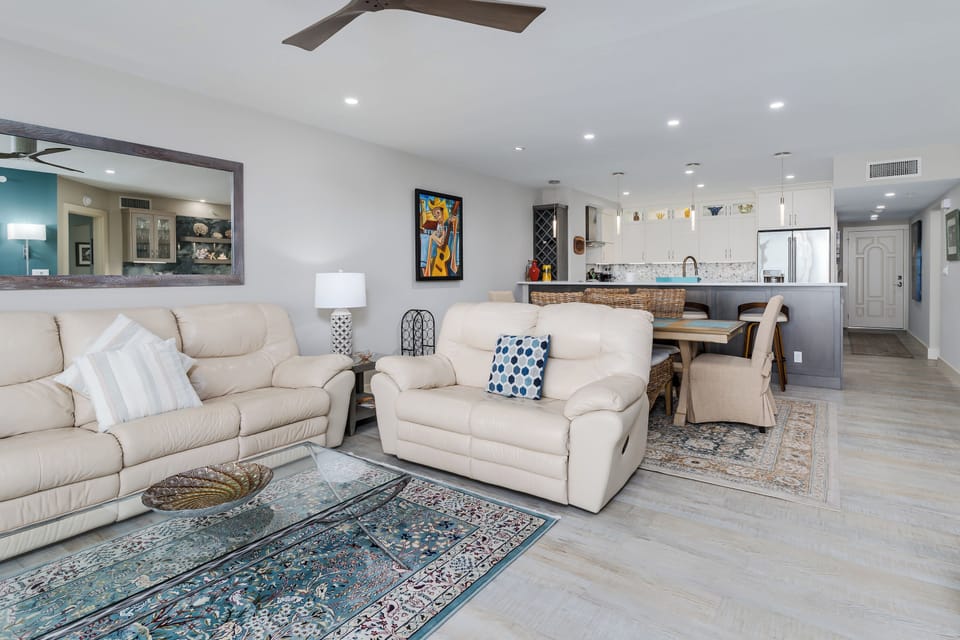 Great Room NW