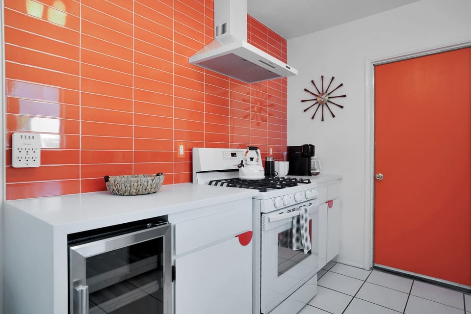 House, Multiple Beds, Pool Access, Mountain View (Retro Desert Retreat) | Private kitchen | Fridge, microwave, oven, stovetop