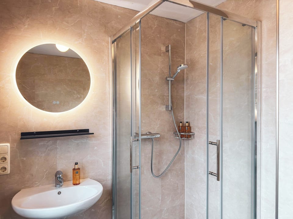 House, 3 Bedrooms, Mountain View, Garden Area | Bathroom | Designer toiletries, hair dryer, towels, soap