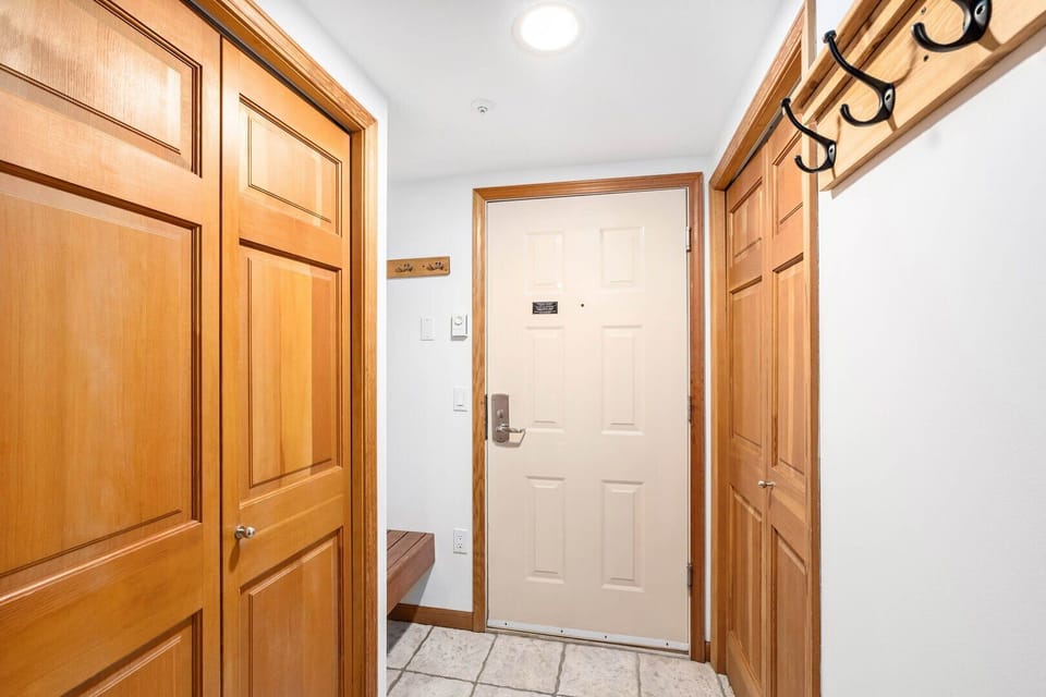 A practical space to kick off your boots and hang up your gear.
