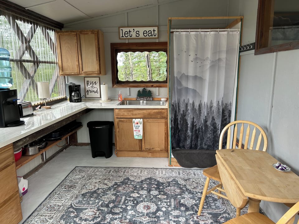 View as you enter the kitchenette area