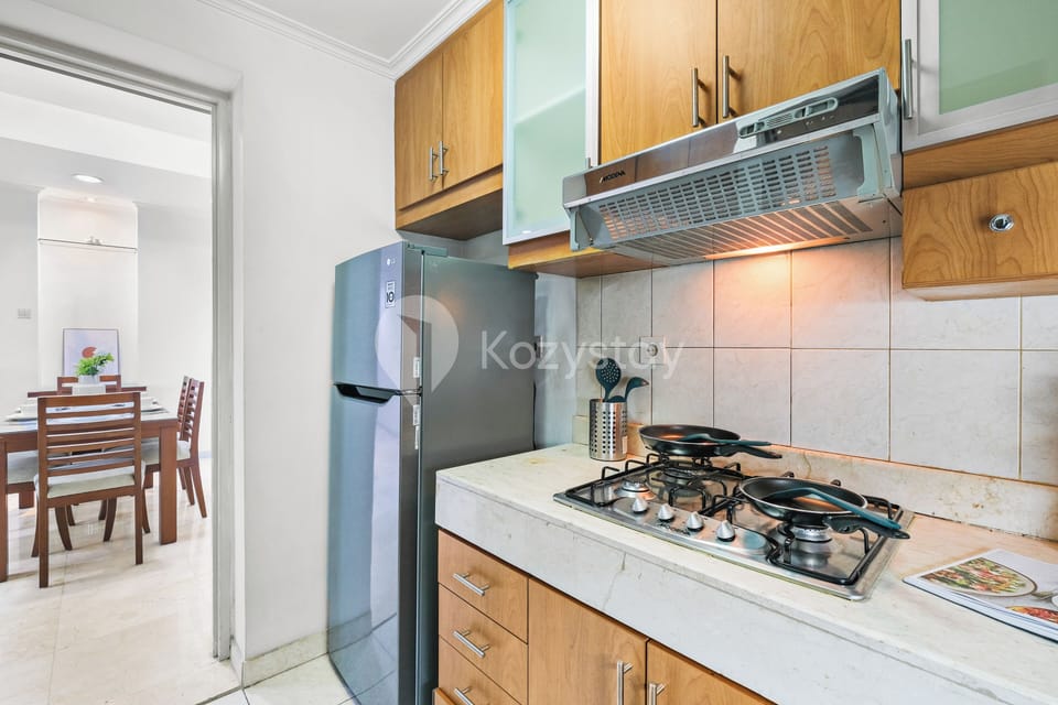 Apartment, 3 Bedrooms, City View | Private kitchen