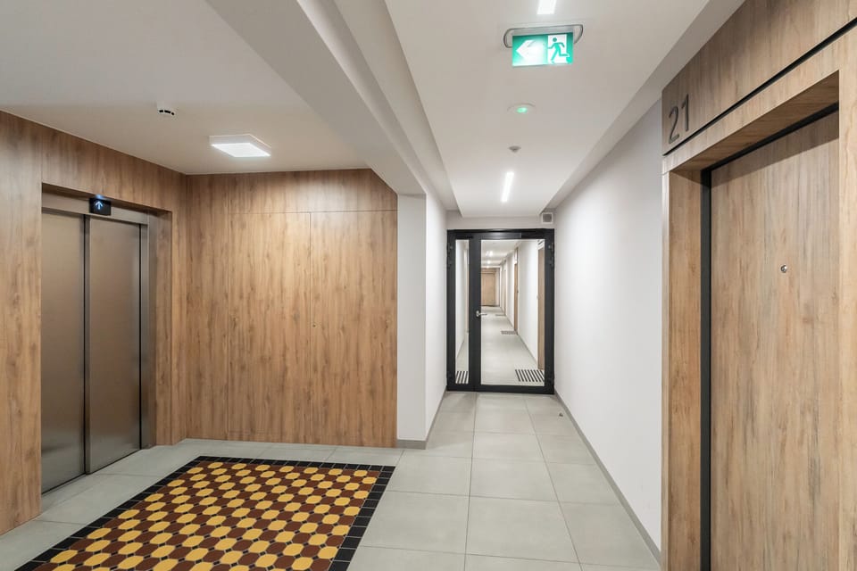Elevator