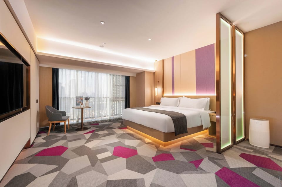 Superior Single Room, City View | Premium bedding, down comforters, desk, laptop workspace