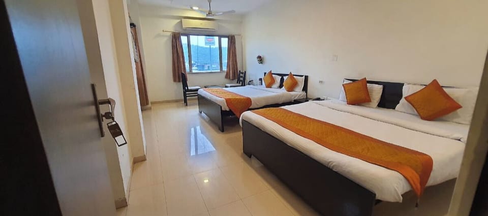 Superior Room | Desk, WiFi (free)