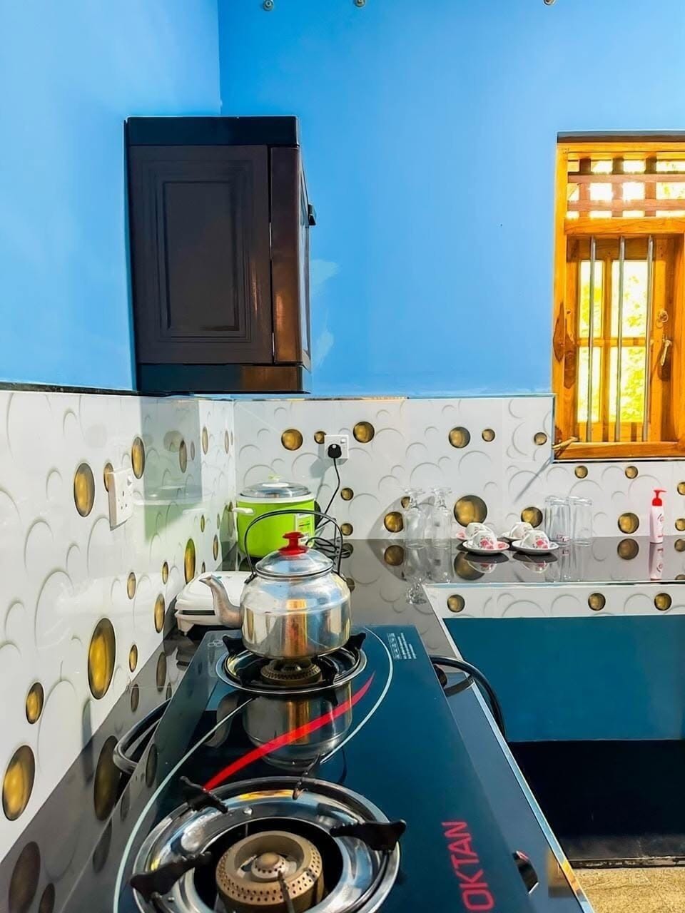 Triple Room, Patio, Garden View | Private kitchen | Dishwasher