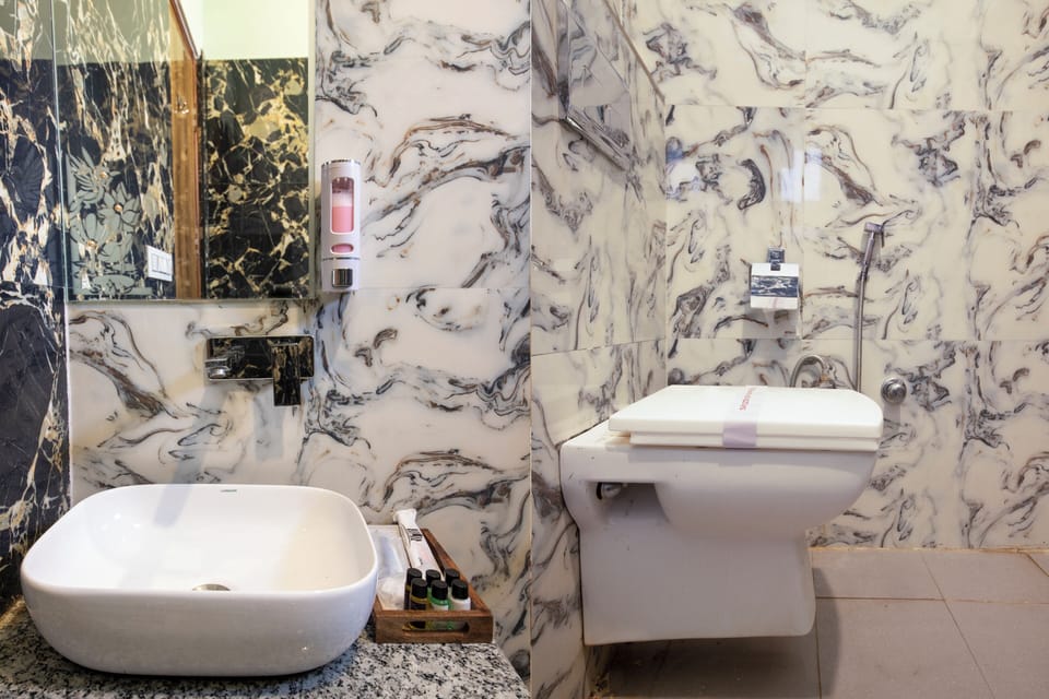 Shower, towels, soap, shampoo