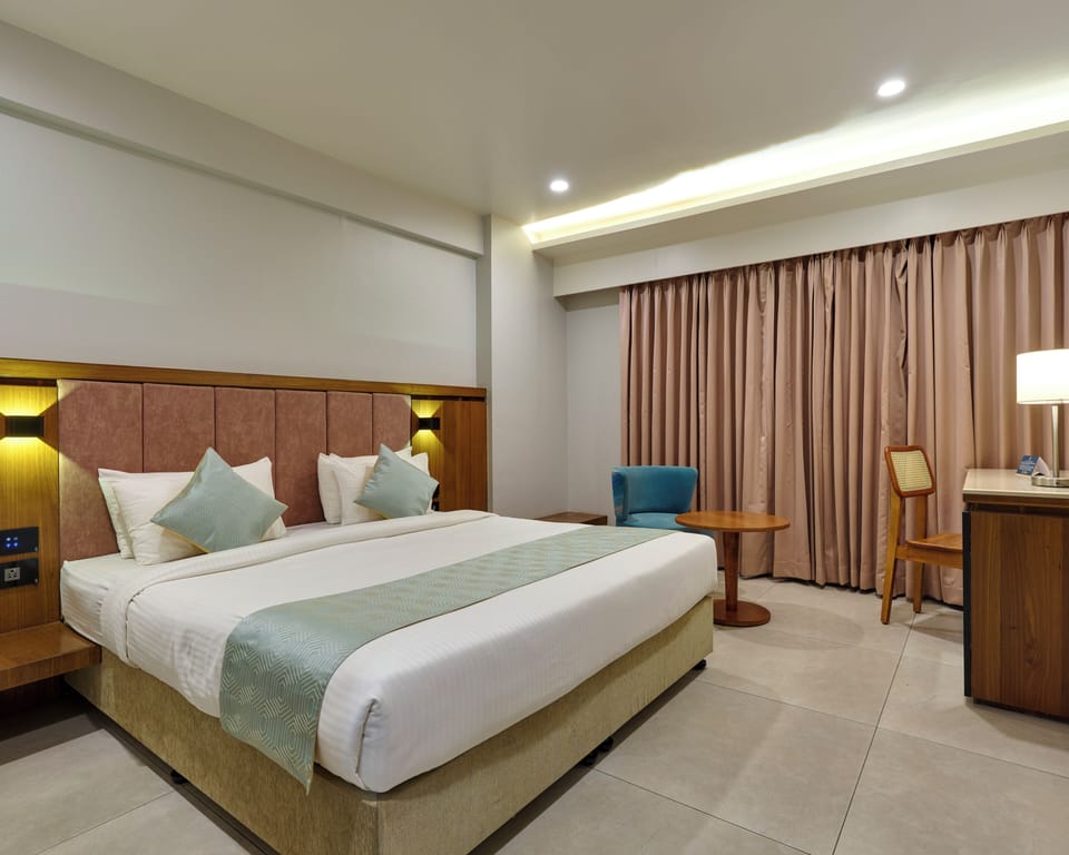 Premium Double Room, City View | Premium bedding, desk, laptop workspace, soundproofing