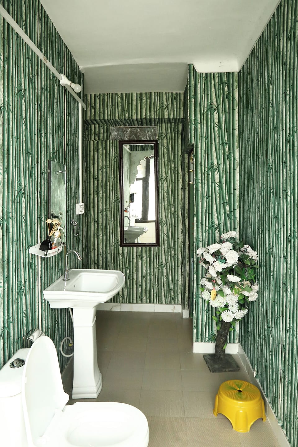 Suite | Soundproofing, free WiFi