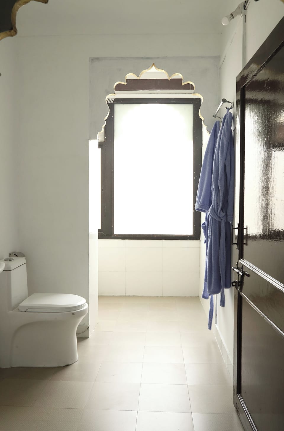 Room, Lake View | Bathroom | Slippers