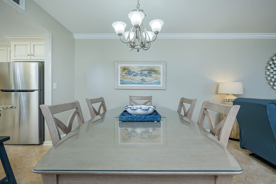 Condo, 3 Bedrooms | Dining