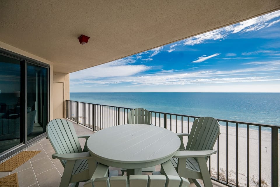 Condo, 3 Bedrooms | Outdoor dining